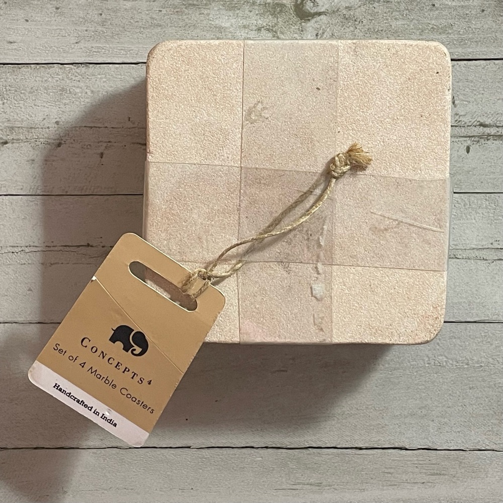 CONCEPTS Rounded Edge Marble Coasters